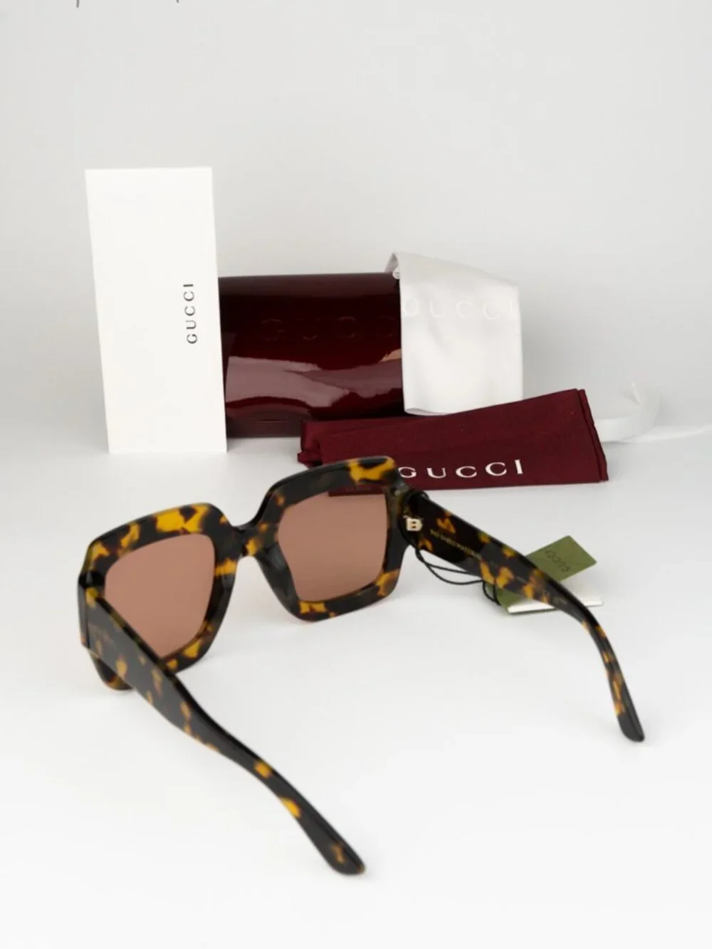 Gucci Women Sunglasses Havana Red Square GG1111S 003 NEW AUTHENTIC - Picture 7 of 9